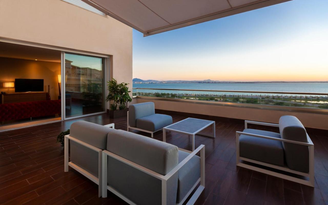 Adam Hotel Suites Tunes Exterior foto